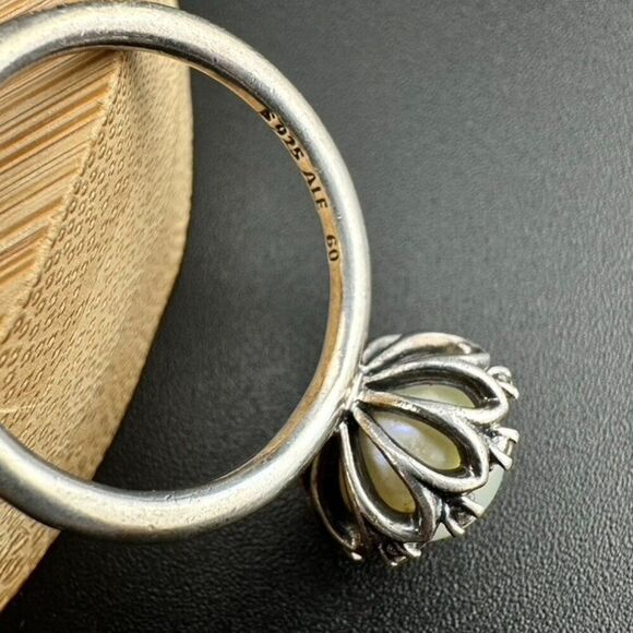 PANDORA Everlasting Grace Freshwater Pearl Ring Sterling Silver 60 / 9 - Picture 5 of 7